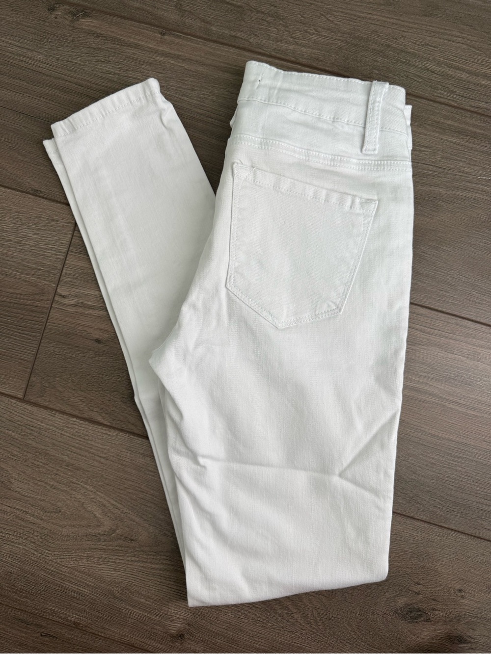 KanCan White High-Rise Jeans